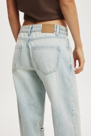 Low Rise Straight Jean