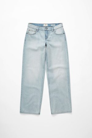Low Rise Straight Jean