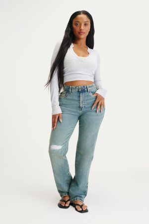 Curvy Stretch Straight Jean