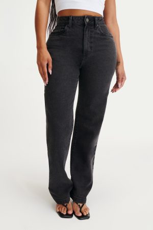 Curvy Stretch Straight Jean