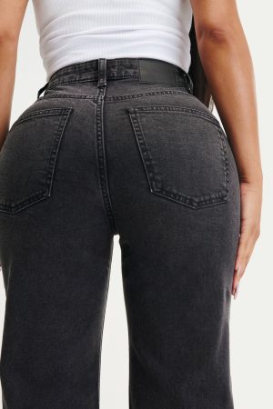 Curvy Stretch Straight Jean