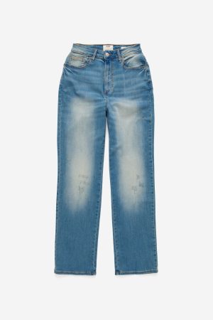 Curvy Stretch Straight Jean