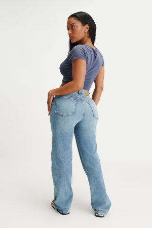 Curvy Stretch Straight Jean