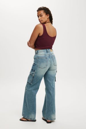 Curvy Cargo Wide Jean