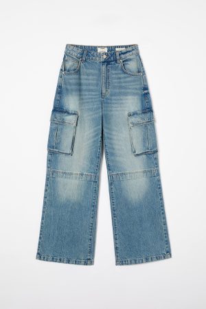 Curvy Cargo Wide Jean