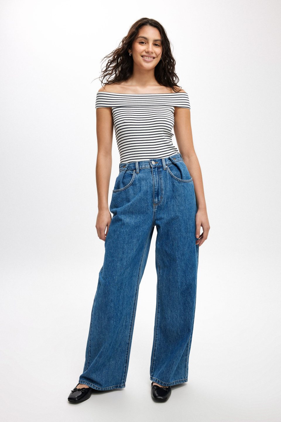 Adjustable Wide Jean