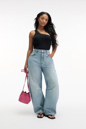 Curvy Barrel Jean