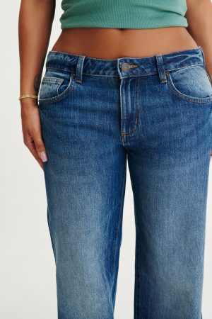 Curvy Low Rise Straight Jean