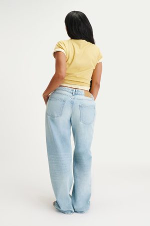 Curvy Low Rise Straight Jean