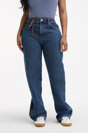 Curvy 91 Straight Jean