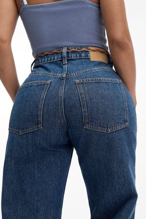 Curvy 91 Straight Jean