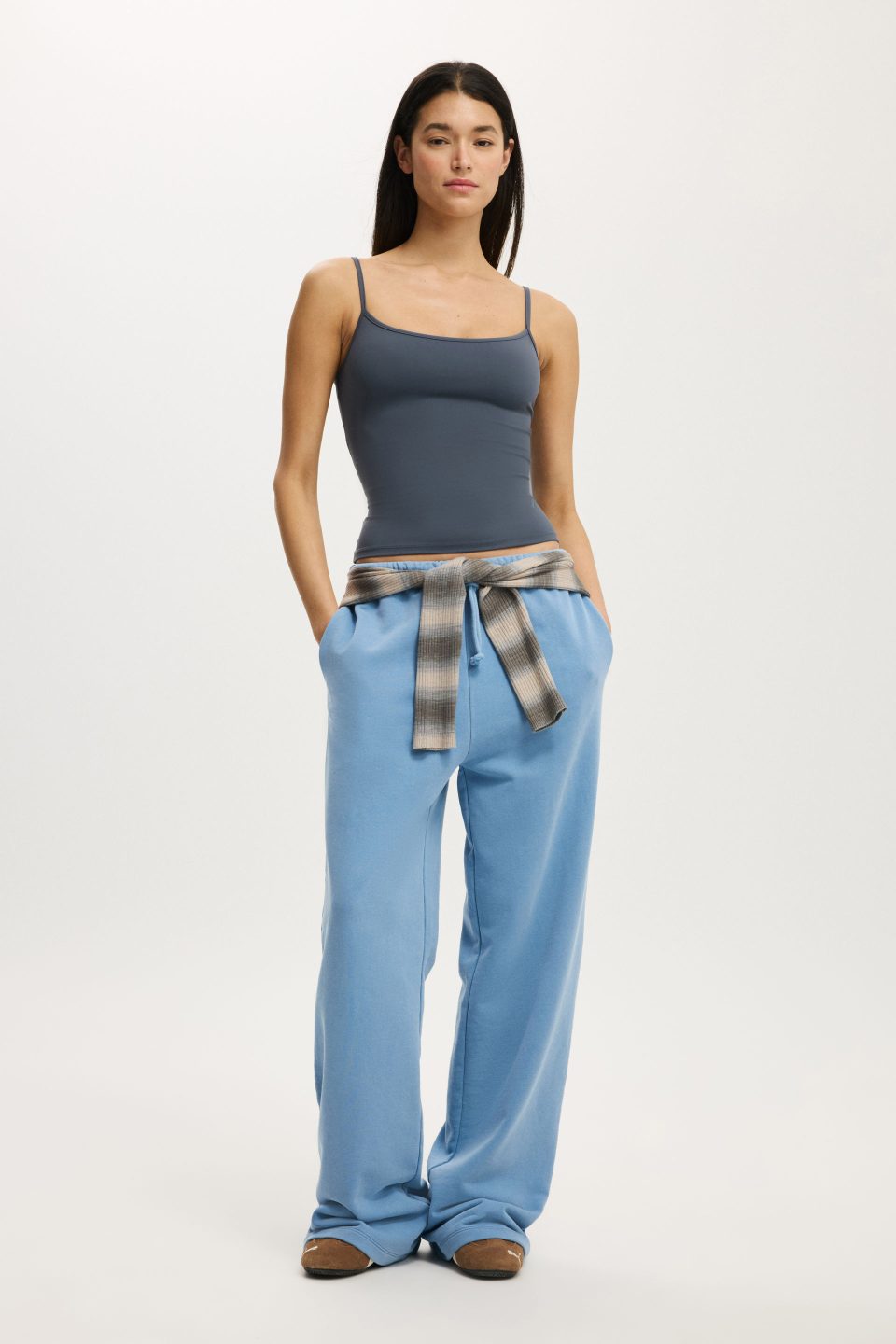 Wide Leg Sweatpant