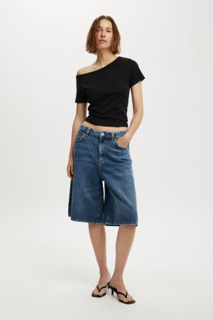 Arlie Asymmetric Short Sleeve