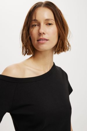 Arlie Asymmetric Short Sleeve