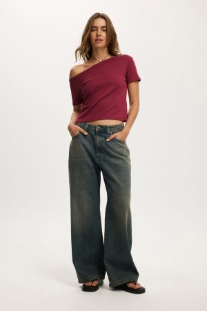 Arlie Asymmetric Short Sleeve