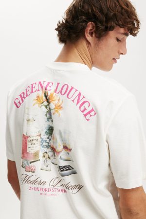 Cropped Fit Graphic T-Shirt