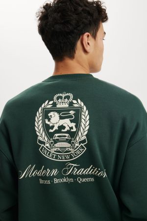 Box Fit Graphic Crew Sweater