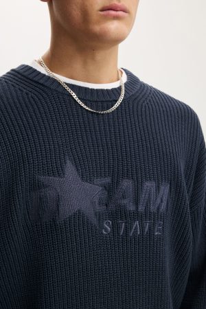 Box Fit Crew Knit
