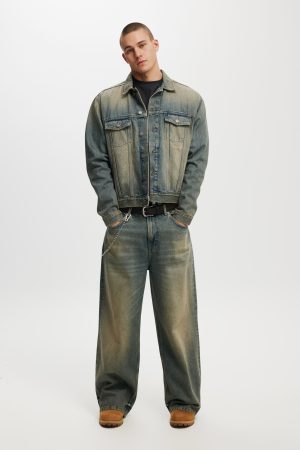 Oversized Trucker Jacket