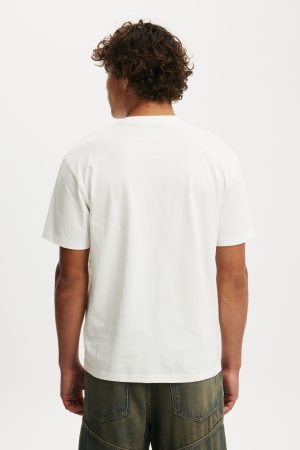 Loose Fit License T-Shirt