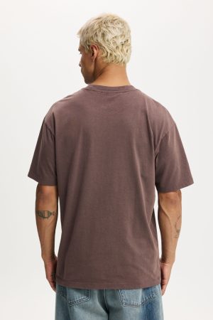 Loose Fit License T-Shirt