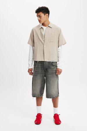 Cropped Fit Long Sleeve