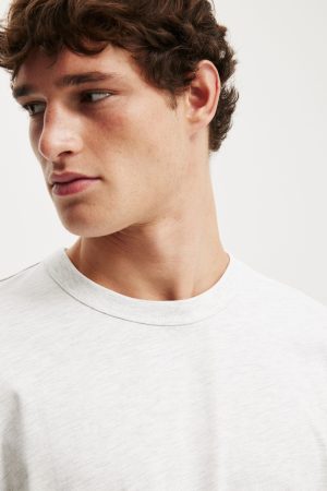 Cropped Fit Long Sleeve