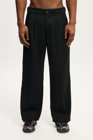 Super Baggy Pleated Pant