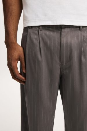 Super Baggy Pleated Pant