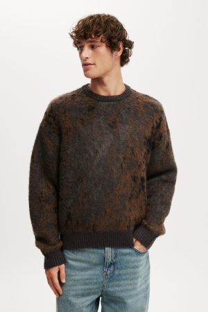 Box Fit Fuzzy Crew Knit
