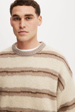 Box Fit Fuzzy Crew Knit