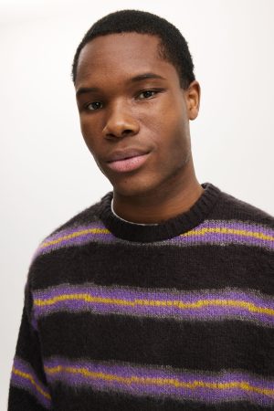 Box Fit Fuzzy Crew Knit