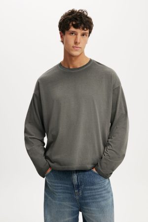 Relaxed Fit Y2k Long Sleeve