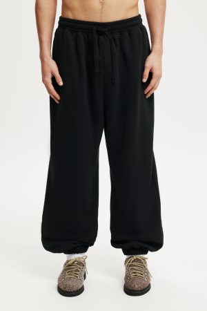 Super Baggy Cuffed Sweatpant
