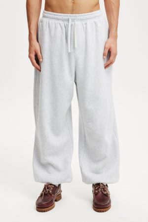 Super Baggy Cuffed Sweatpant