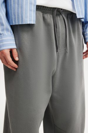 Super Baggy Cuffed Sweatpant