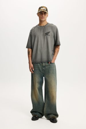 Cropped Fit Honda X Jt Racing T-Shirt