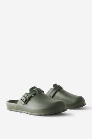 Eva Closed Toe Buckle Slide