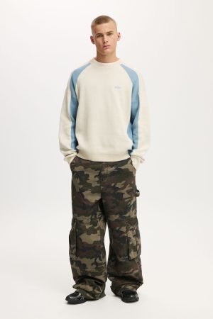 Sports Core Crew Knit