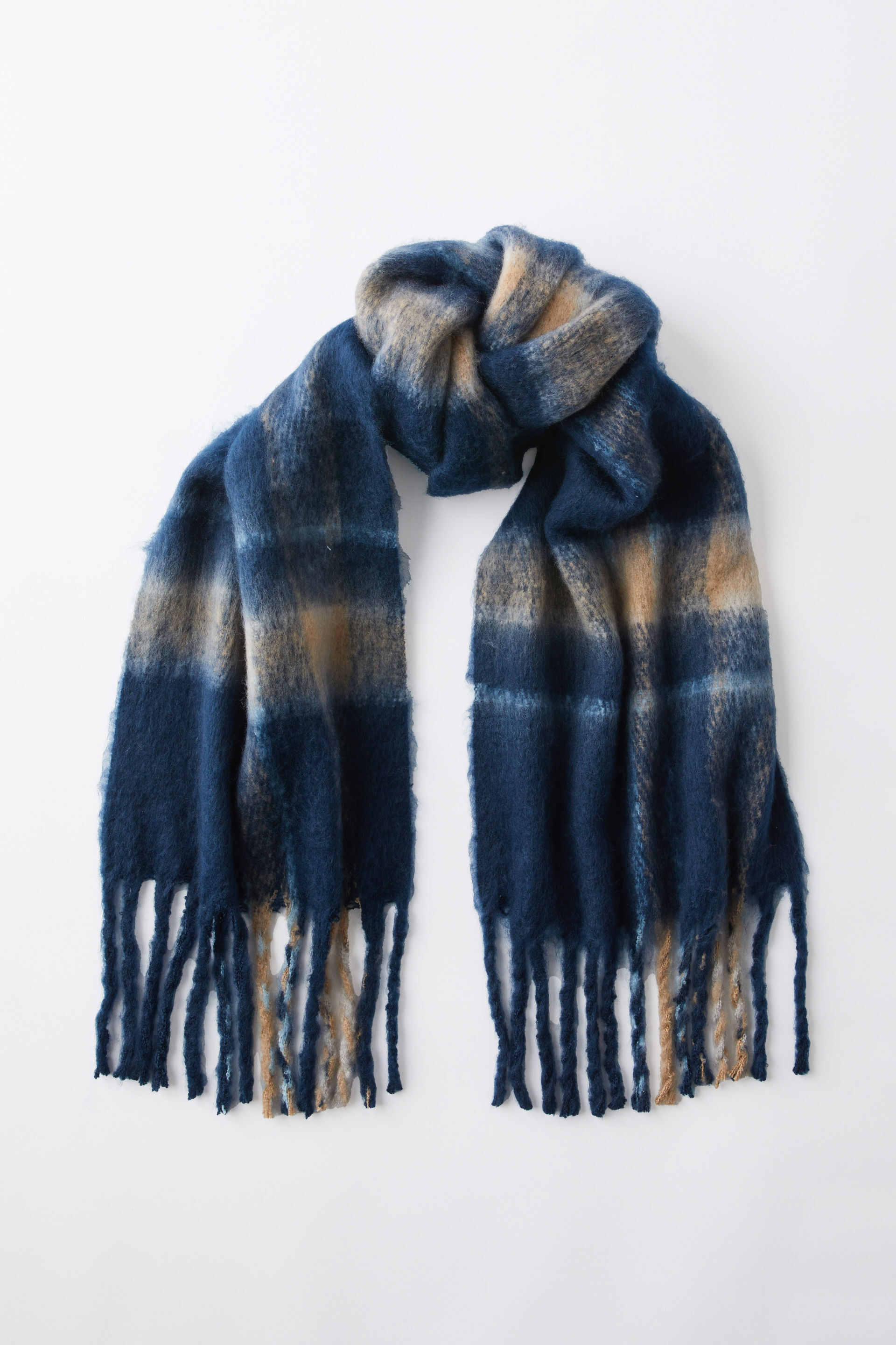 Phoebe Brushed Tassel Scarf