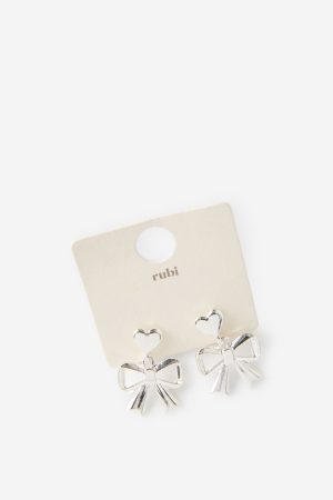 Small Charm Earring