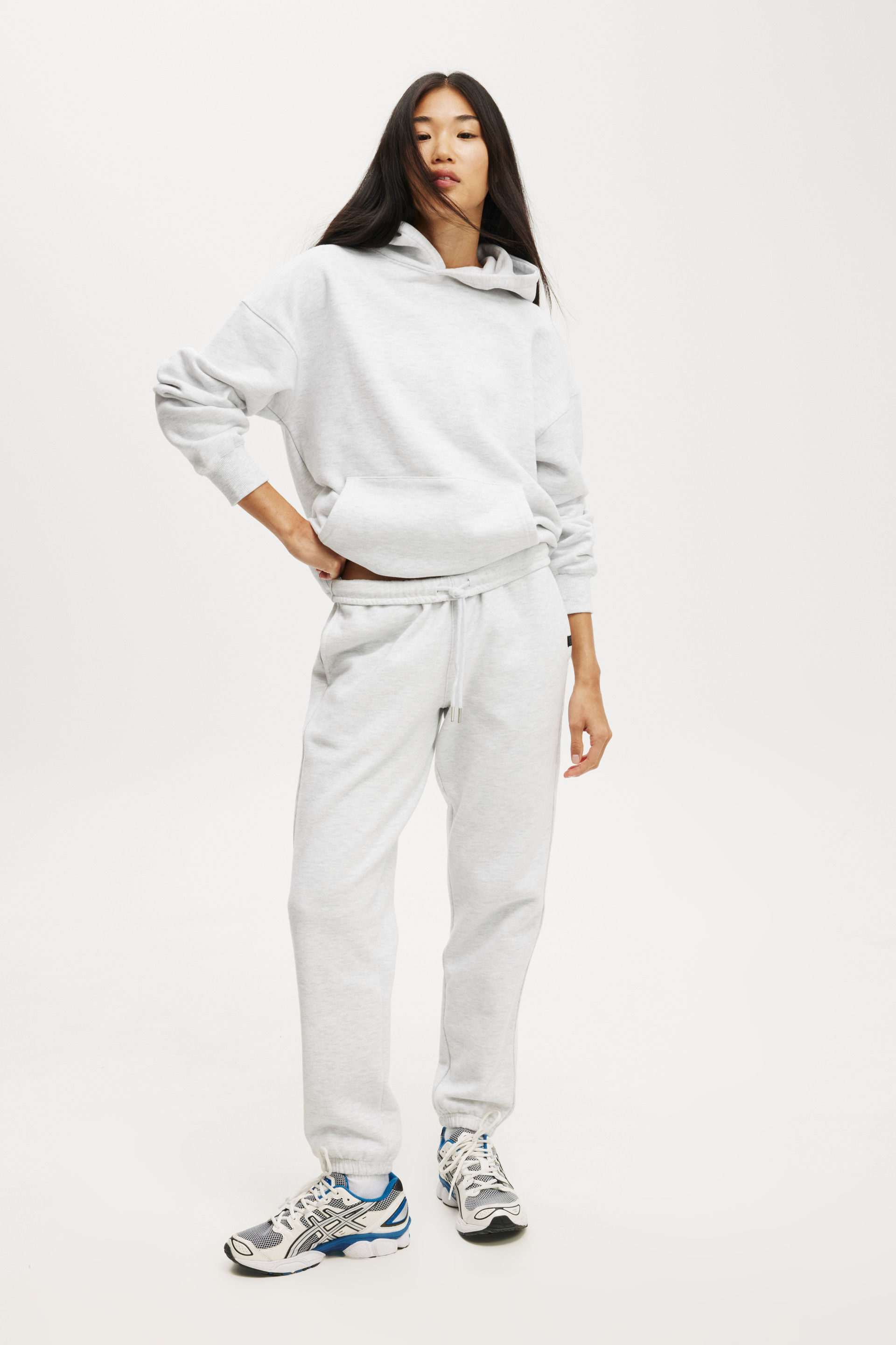 Plush Essential Gym Sweatpant