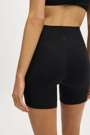 Ultra Soft Side Pocket Bike Short