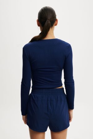 On The Fly Curve Short