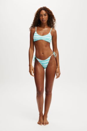 Super Scoop Bikini Top