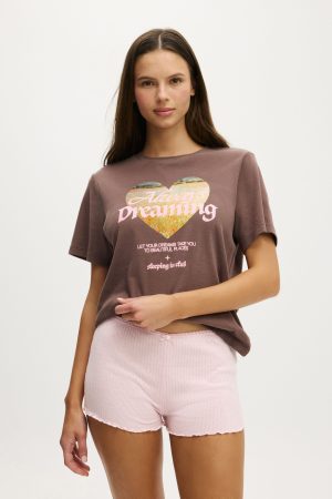 Lounge Graphic Tee