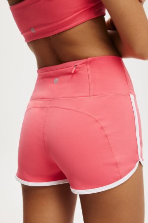 Ultra Soft Retro Shortie Short