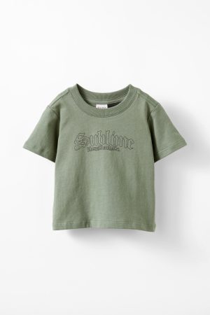 NBA Chicago Bulls Short Sleeve Graphic Print Tee