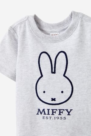 NBA Chicago Bulls Short Sleeve Graphic Print Tee