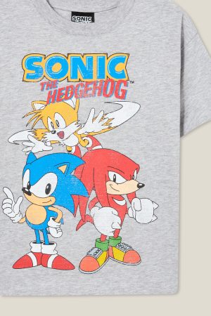 Sonic the Hedgehog Drop Shoulder Short Sleeve Tee